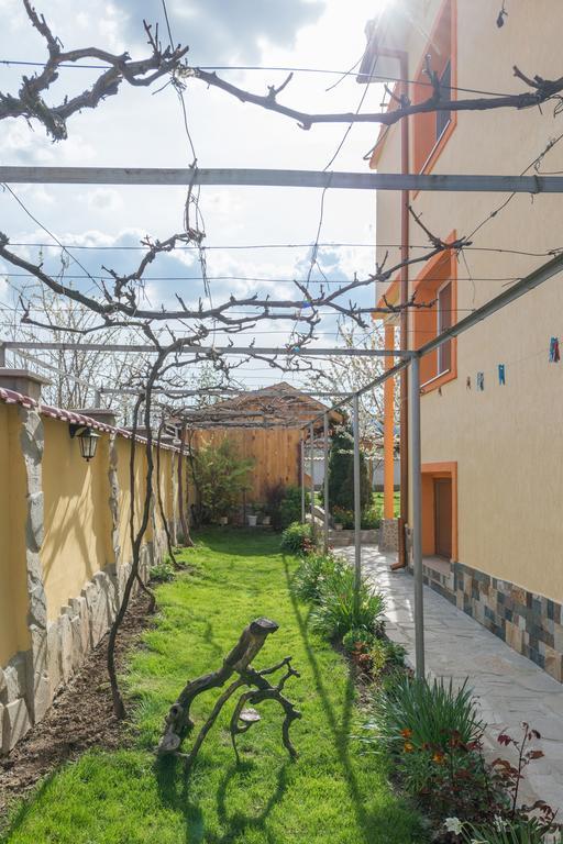Marinovata Kashta Guest House Veliki Preslav Luaran gambar