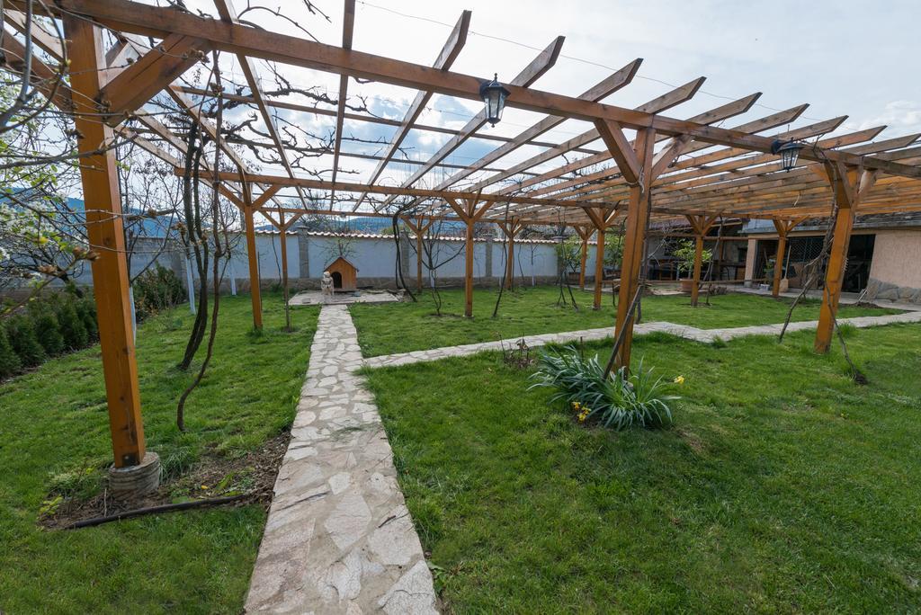 Marinovata Kashta Guest House Veliki Preslav Luaran gambar