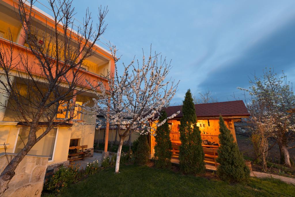 Marinovata Kashta Guest House Veliki Preslav Luaran gambar