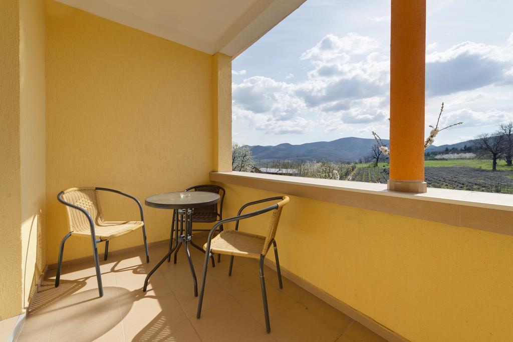 Marinovata Kashta Guest House Veliki Preslav Luaran gambar
