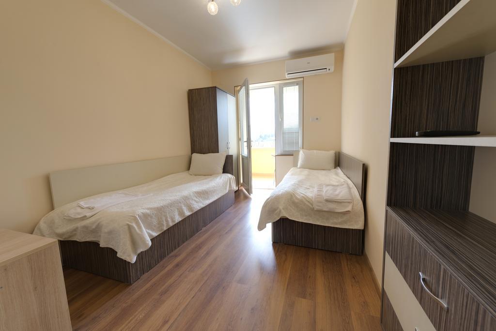 Marinovata Kashta Guest House Veliki Preslav Luaran gambar